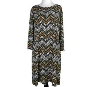 Tacera dress size L geometric Chevron 3/4 sleeve